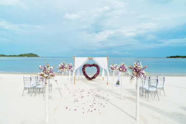 Include in your wedding album these beautiful white sand beaches